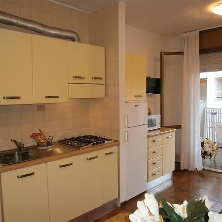 Tiepolo Appartement Bibione Buitenkant foto